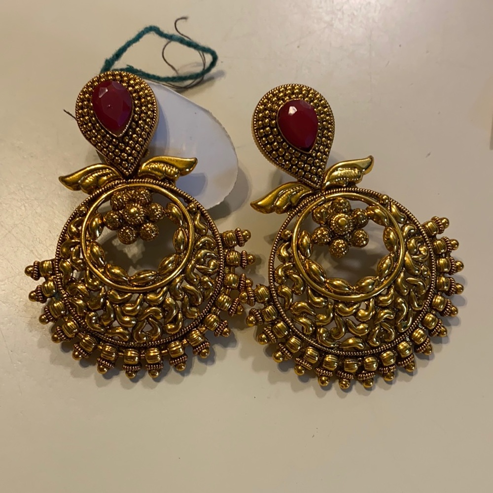 Gold and red earrings band new